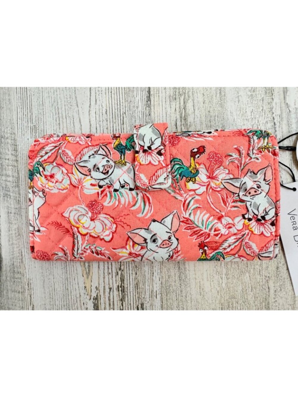 Vera Bradley Disney Moana Pua Hei Hei RFID Finley Wallet NWT - Picture 2 of 9